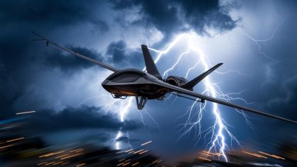 C’est un coup de tonnerre dans le ciel militaire : les États-Unis testent un drone supersonique capable de déjouer les radars russes depuis fin juillet 2025