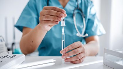« C’est un tournant mondial » un vaccin universel contre tous les cancers est prêt pour des essais dès le 31 juillet 2025
