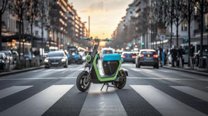 Controverse ou Progrès? Le Gouvernement Maintient la Prime de 980 € pour les Deux-Roues Électriques Jusqu'à 2025: Un Coup de Pouce Suffisant ou une Goutte d'Eau dans l'Océan Écologique?