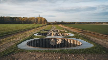 Il découvre une boîte plombée sous la terre battue : “on me parle de décontamination radioactive, j’ai dû fuir ma propre maison”