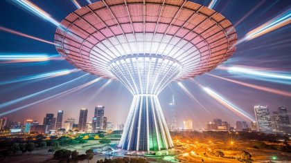 « J’étais bouche bée » une tour solaire géante illumine une ville entière sans aucune pollution dès le 31 juillet 2025