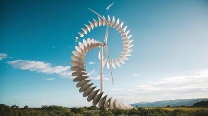 « J’étais témoin d’une révolution » une éolienne en forme de spirale produit 300 % plus d’énergie dès le 30 juillet 2025