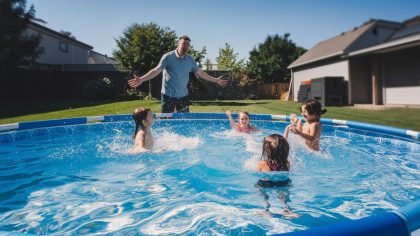 Le 7 août 2025, les piscines hors-sol devront être enregistrées : la nouvelle régulation municipale qui divise les familles, un père exaspéré s'exclame : on veut contrôler jusqu’à l’eau de nos enfants