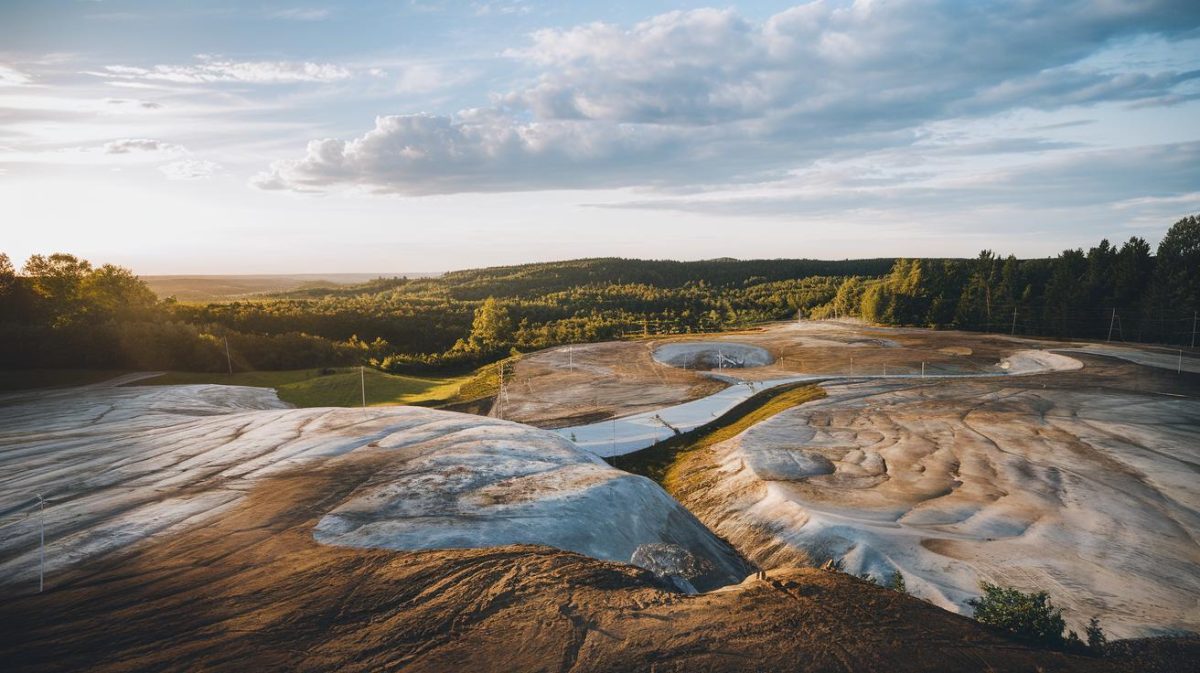 Même mon notaire n’était pas au courant ce propriétaire apprend que son terrain cache un gisement de gaz naturel estimé à 9 milliards "c’est l’État qui a débarqué en premier