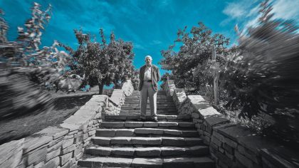 Un retraité fabrique un escalier en pierre vers son verger et reçoit une sanction "ils disent que c’est une extension non déclarée c’est un scandale total" s’insurge-t-il
